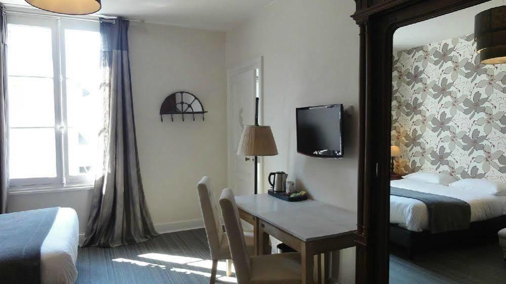 Hotel Val De Loire Тур Екстер'єр фото